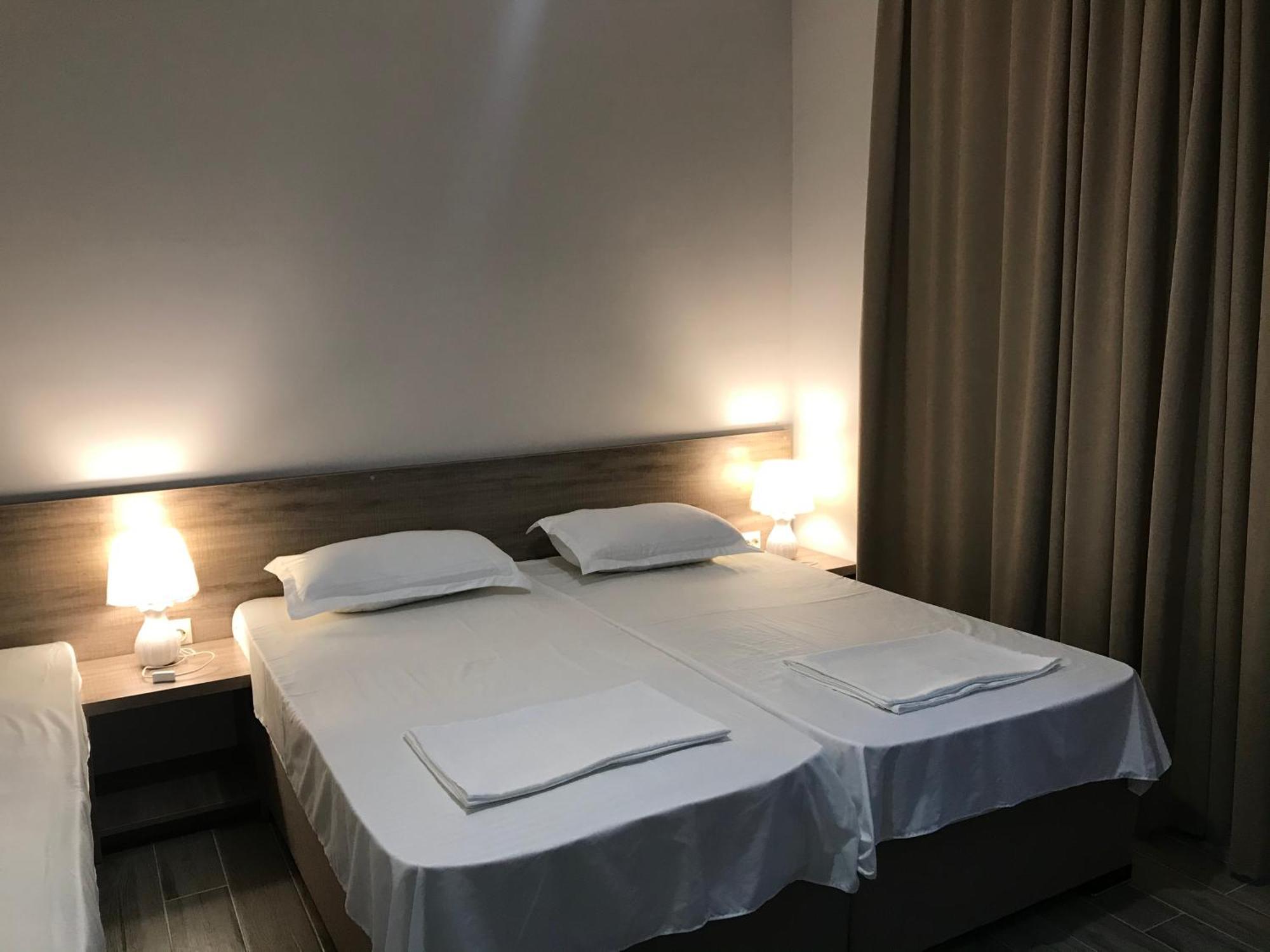 Guest House Nina Kobuleti Zewnętrze zdjęcie