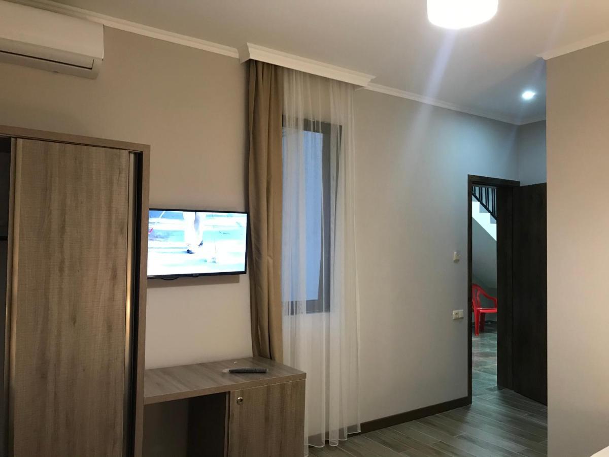 Guest House Nina Kobuleti Zewnętrze zdjęcie