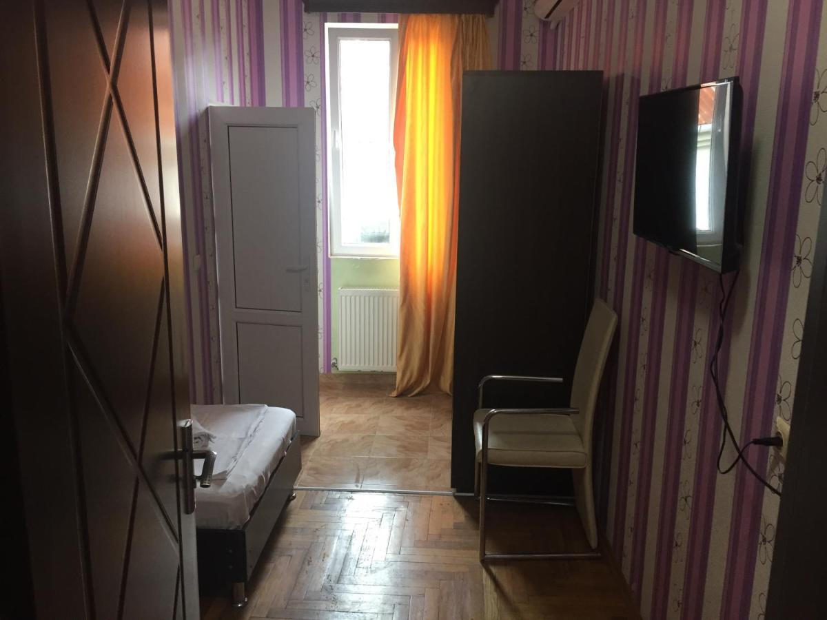 Guest House Nina Kobuleti Zewnętrze zdjęcie