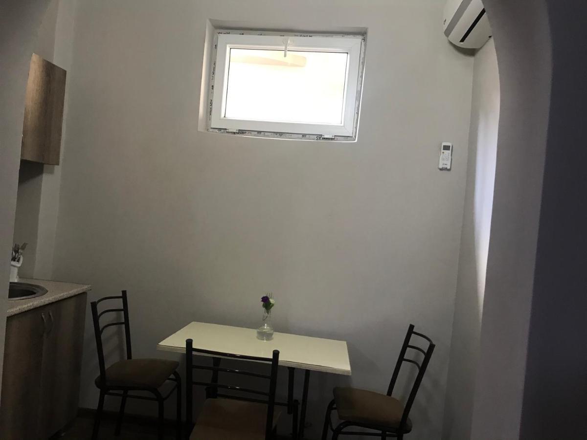 Guest House Nina Kobuleti Zewnętrze zdjęcie