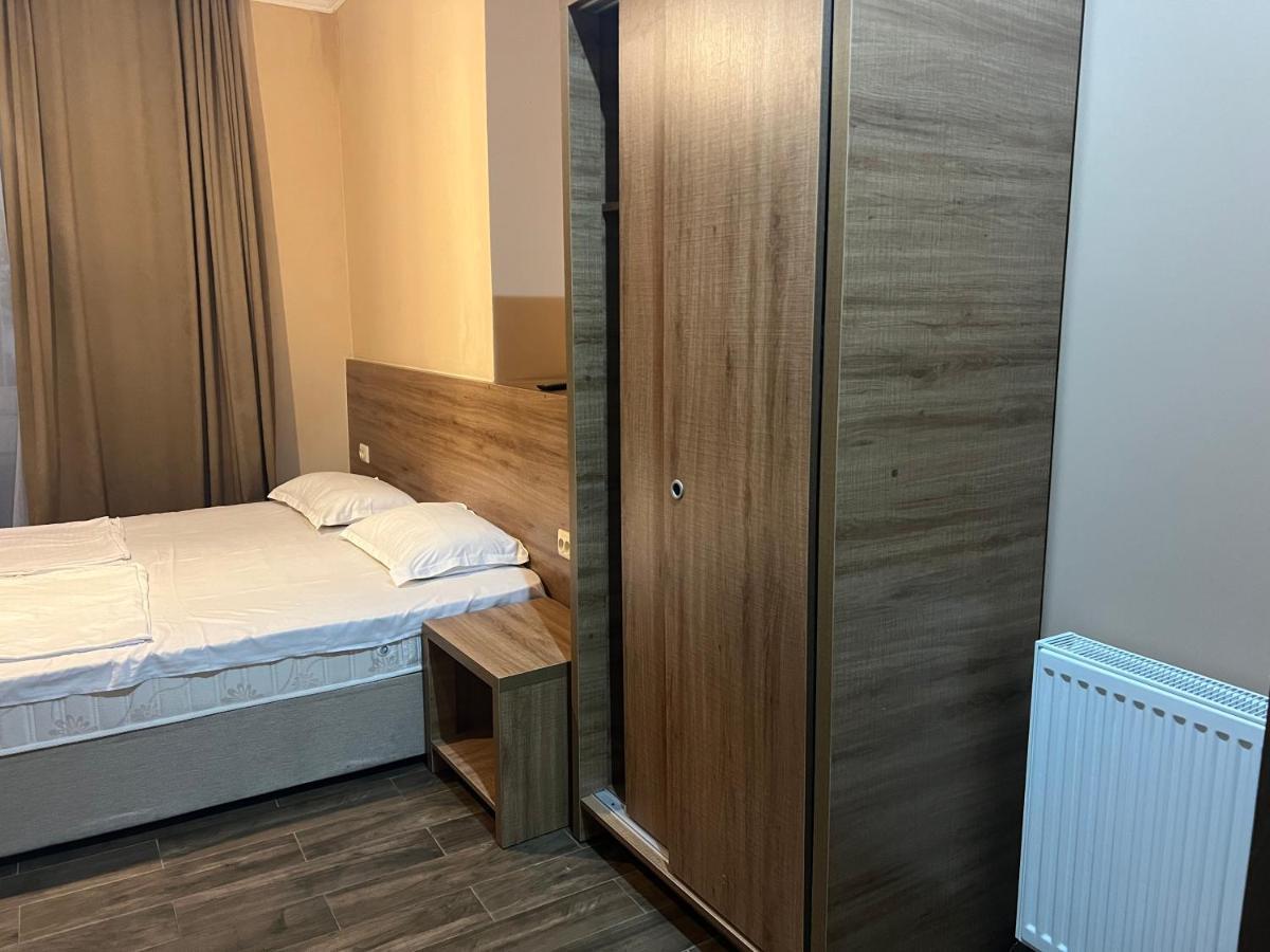 Guest House Nina Kobuleti Zewnętrze zdjęcie