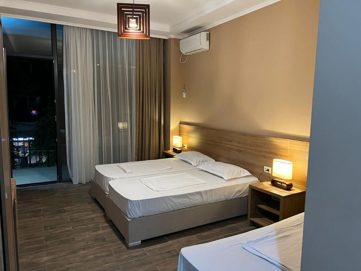 Guest House Nina Kobuleti Zewnętrze zdjęcie